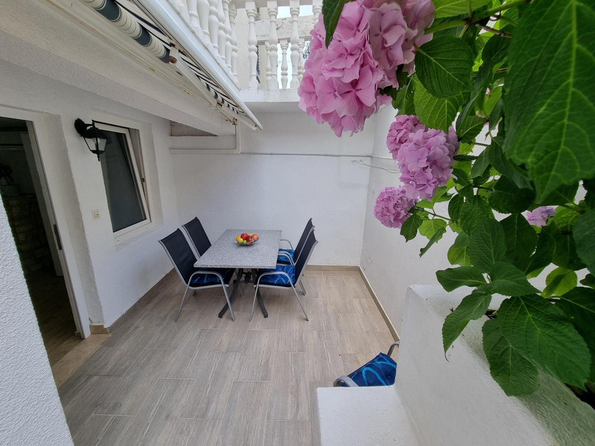 Apartments Niko Dramalj Eksteriør bilde